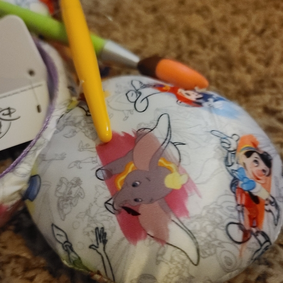 NWT 2020 Disney Parks Ink And Paint Minnie Mouse Artist Palette Paint Brush Ears - Picture 4 of 5